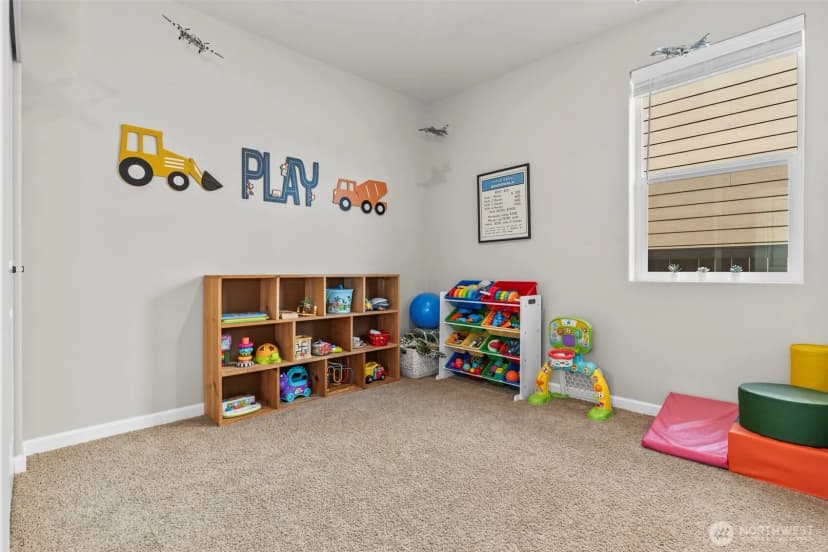 Property photo for 4733 Deadwood Street, Bremerton photo 16