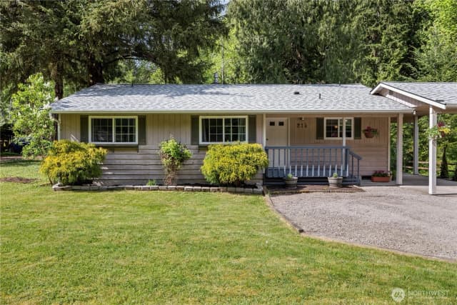 Property photo for 214 Polo Park Drive, Bellingham