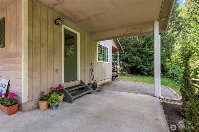 Property photo for 214 Polo Park Drive, Bellingham photo 5