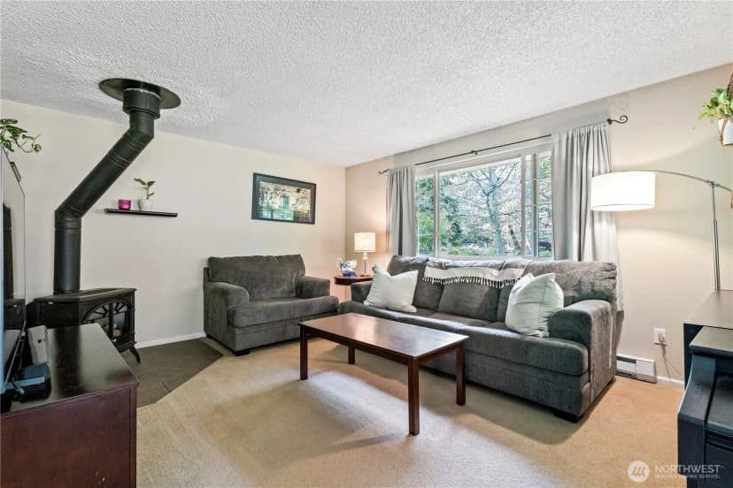 Property photo for 214 Polo Park Drive, Bellingham photo 10