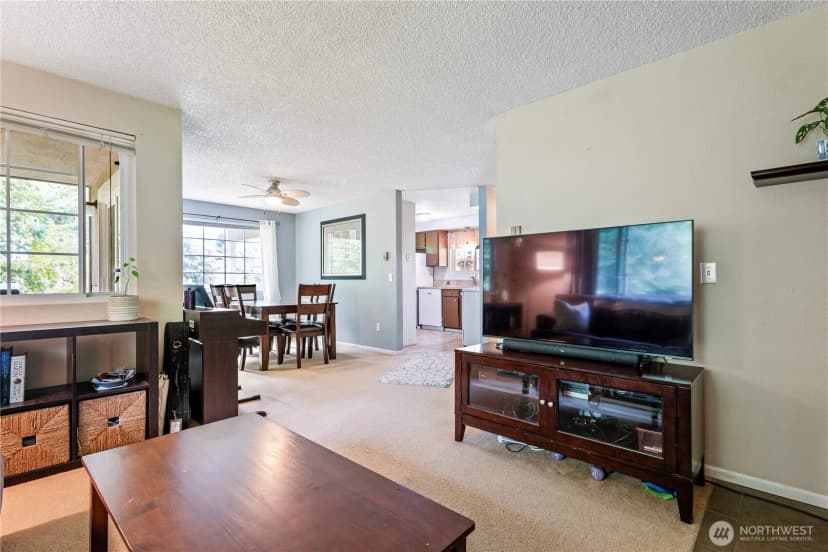Property photo for 214 Polo Park Drive, Bellingham photo 15