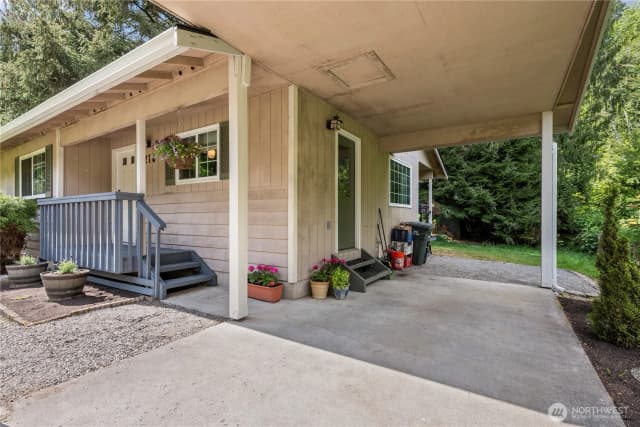 Property photo for 214 Polo Park Drive, Bellingham photo 4
