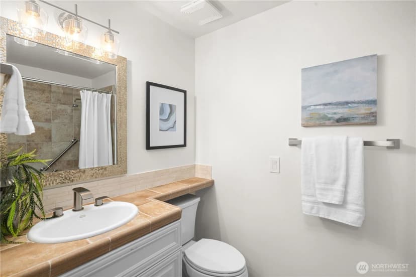 Property photo for 18913 Se 42nd Place, Issaquah photo 14