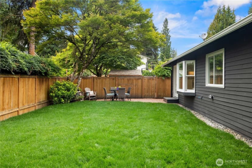 Property photo for 18913 Se 42nd Place, Issaquah photo 18