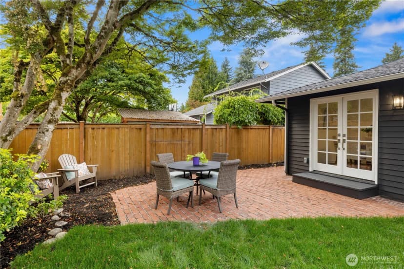 Property photo for 18913 Se 42nd Place, Issaquah photo 19