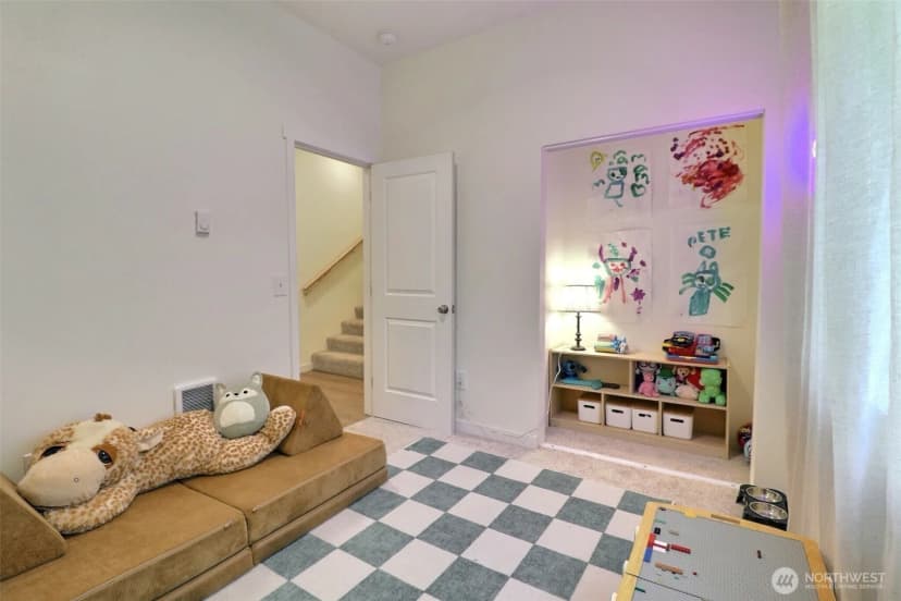 Property photo for 2901 Arbor Street, Mount Vernon photo 32