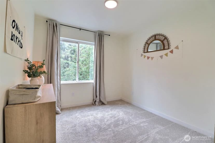 Property photo for 2901 Arbor Street, Mount Vernon photo 14