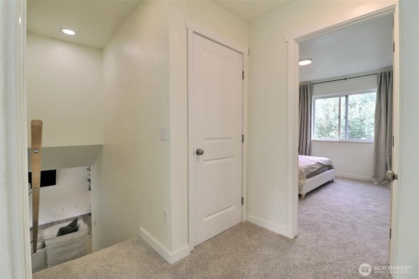 Property photo for 2901 Arbor Street, Mount Vernon photo 27