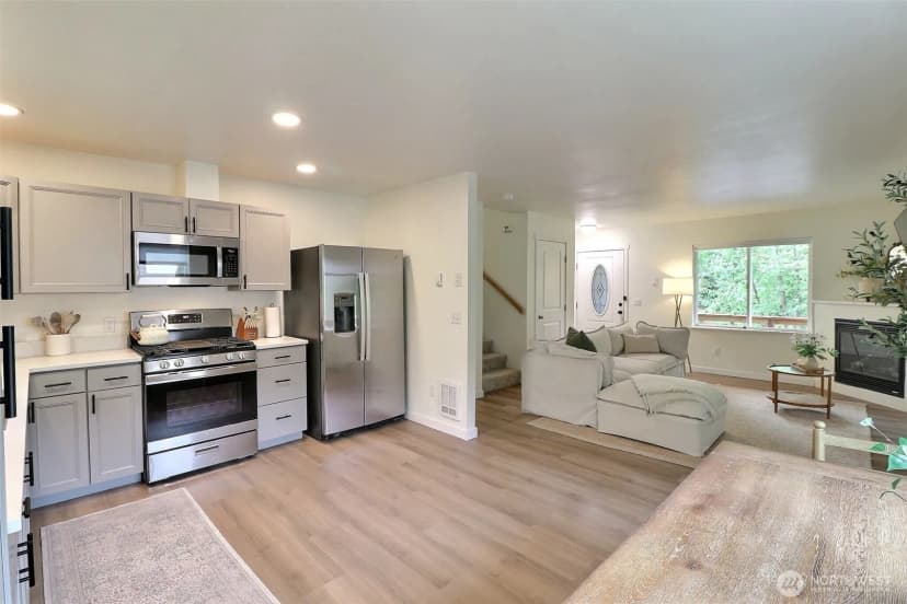 Property photo for 2901 Arbor Street, Mount Vernon photo 13