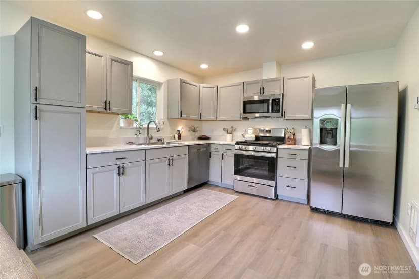 Property photo for 2901 Arbor Street, Mount Vernon photo 11