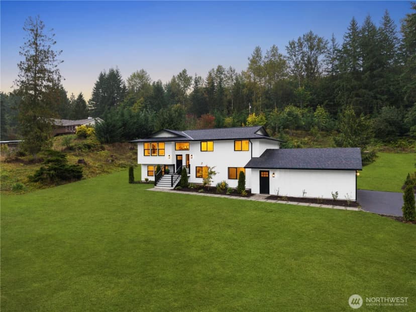 Property photo for 2620 157th Avenue Se, Snohomish photo 3