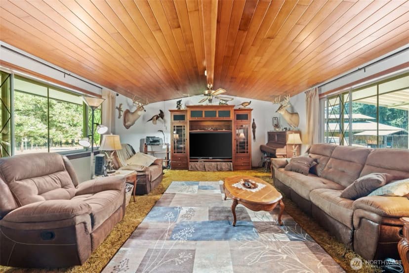 Property photo for 1906 164th Street S, Spanaway photo 8