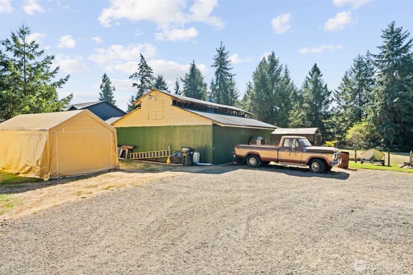 Property photo for 1906 164th Street S, Spanaway photo 31