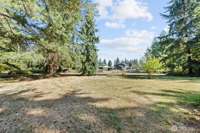 Property photo for 1906 164th Street S, Spanaway photo 35