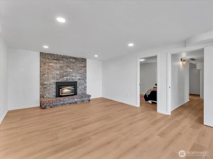 Property photo for 2520 51st Street Sw, Everett photo 26