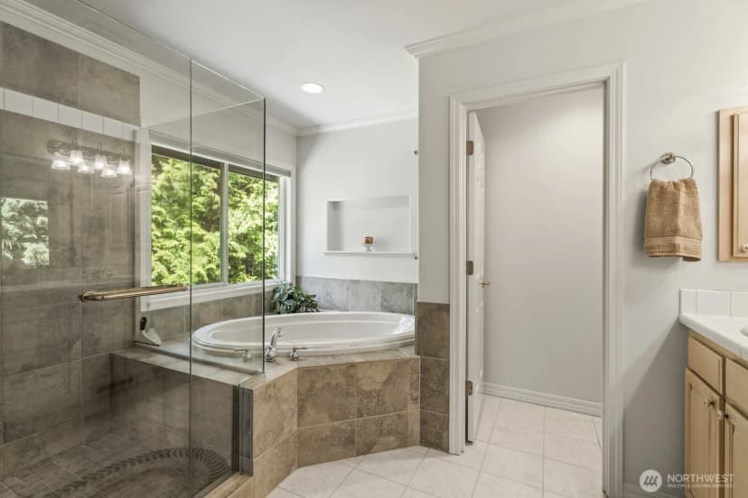 Property photo for 21460 Ne 143rd Street, Woodinville photo 28