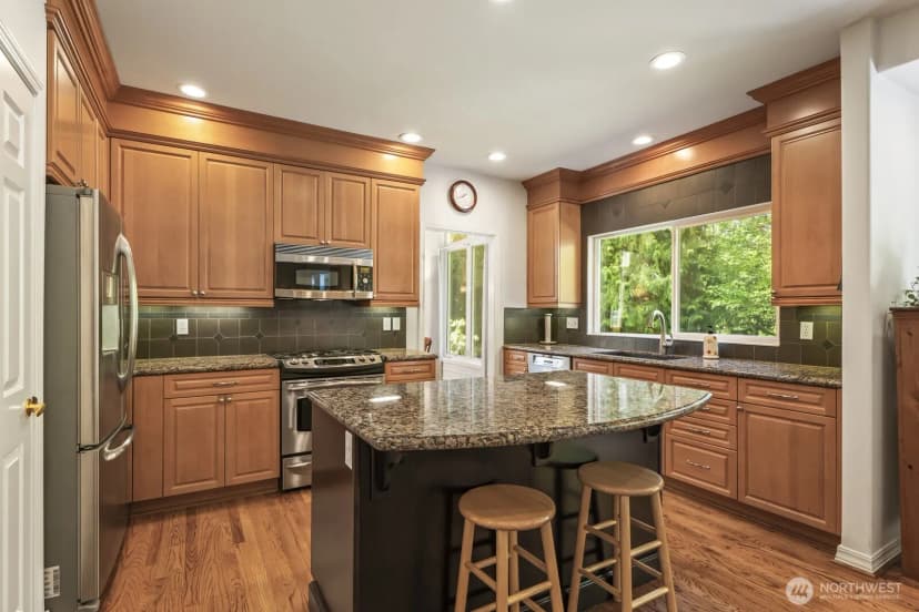 Property photo for 21460 Ne 143rd Street, Woodinville photo 12