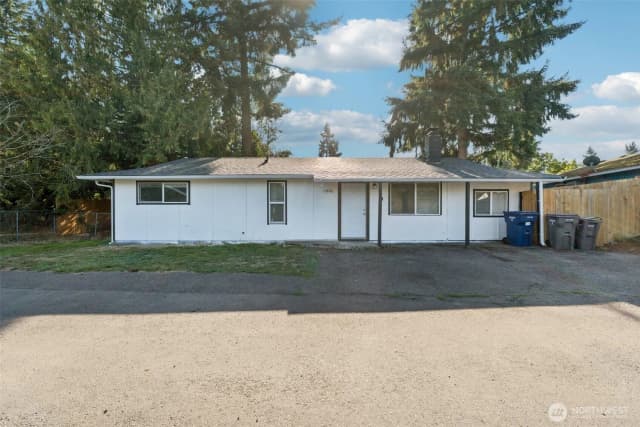Property photo for 11806 Se 318th Place, Auburn