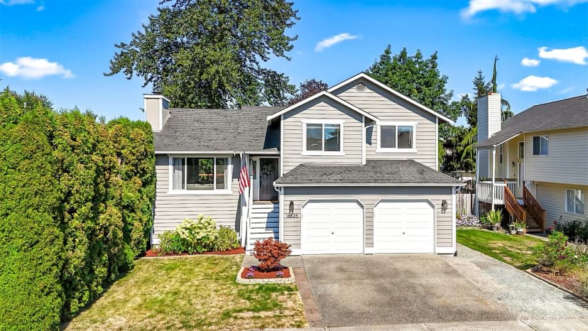 Property photo for 16625 Ladd Street Se, Monroe
