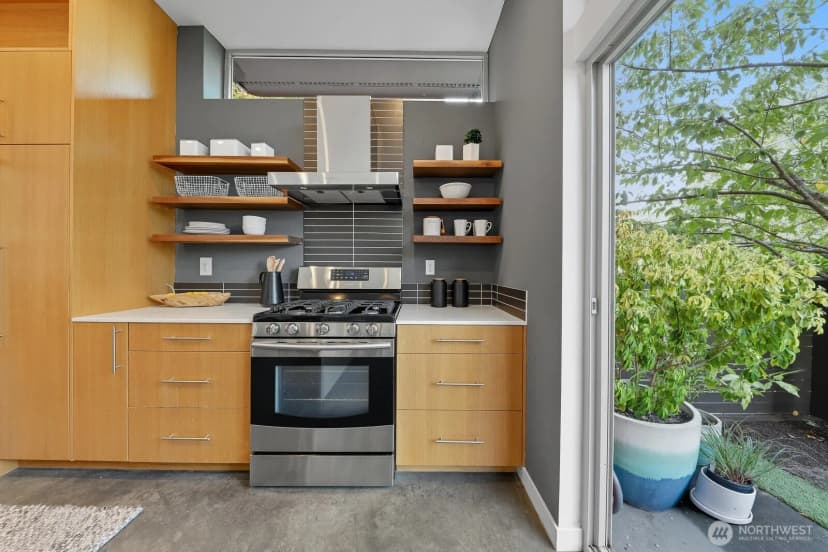 Property photo for 3654 Courtland Place S, Seattle photo 11