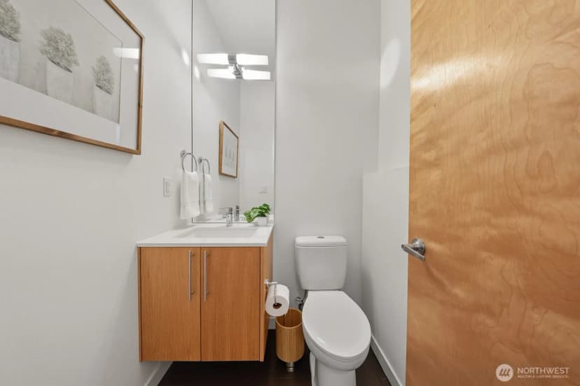 Property photo for 3654 Courtland Place S, Seattle photo 14