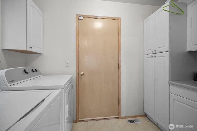 Property photo for 34423 15th Circle Sw, Federal Way photo 13