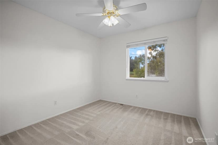 Property photo for 34423 15th Circle Sw, Federal Way photo 15