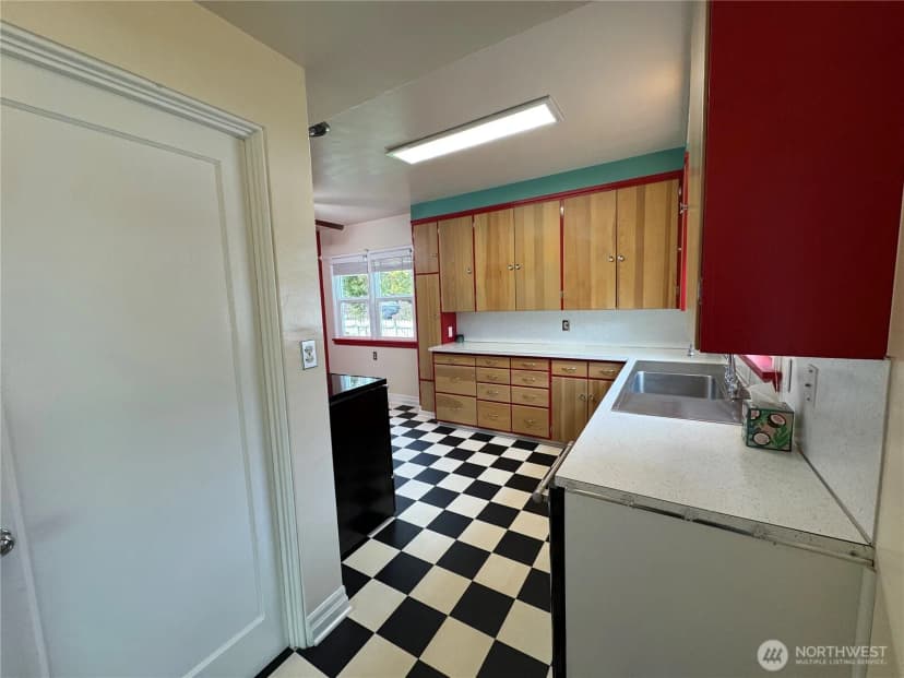 Property photo for 317 Ash Street S, Omak photo 9