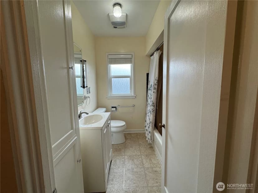 Property photo for 317 Ash Street S, Omak photo 14