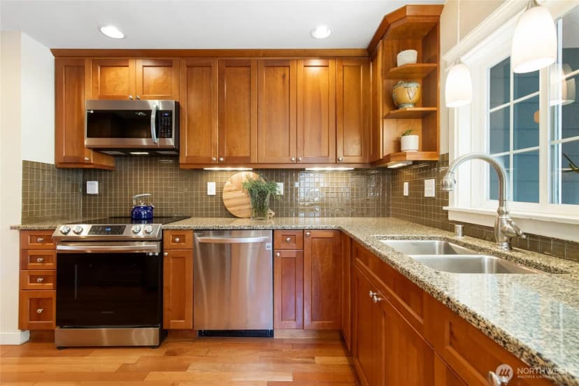 Property photo for 8518 11th Avenue Nw, Seattle photo 15