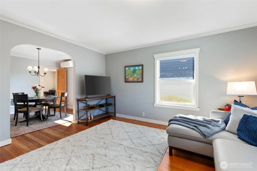 Property photo for 8518 11th Avenue Nw, Seattle photo 5