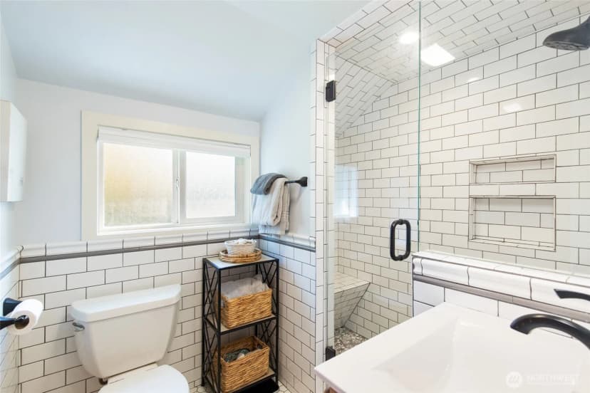 Property photo for 8518 11th Avenue Nw, Seattle photo 25