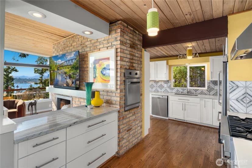 Property photo for 3029 70th Avenue Se, Mercer Island photo 14