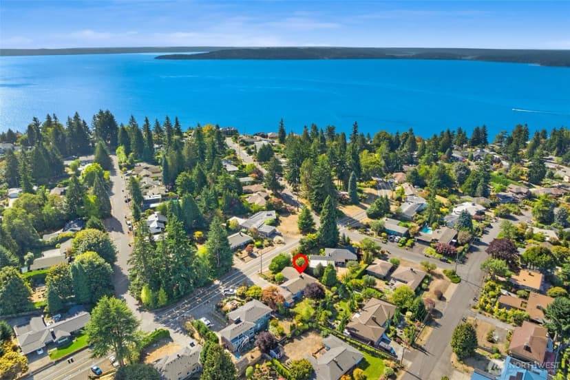 Property photo for 16717 Marine View Drive Sw, Burien photo 33
