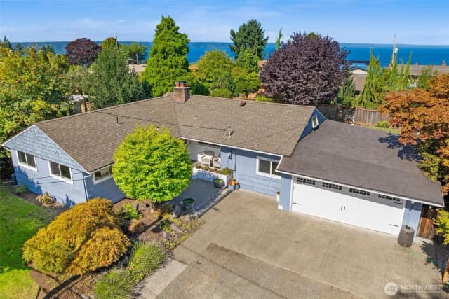 Property photo for 16717 Marine View Drive Sw, Burien