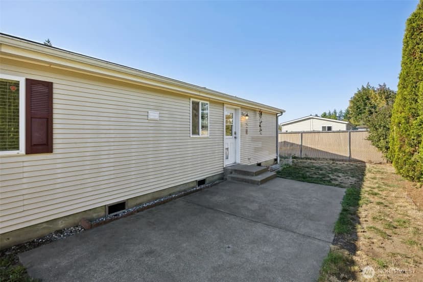 Property photo for 16529 42nd Avenue Ct E, Tacoma photo 19