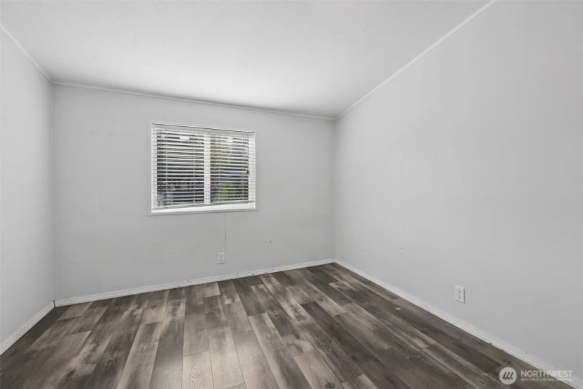 Property photo for 16529 42nd Avenue Ct E, Tacoma photo 9