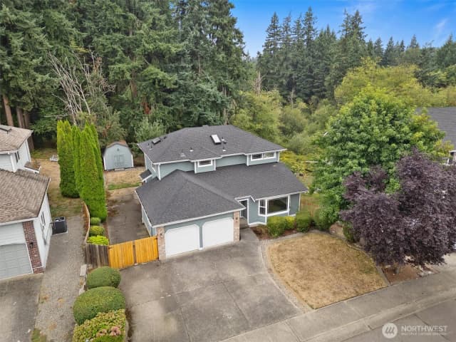 Property photo for 1916 S 379th St, Federal Way photo 2