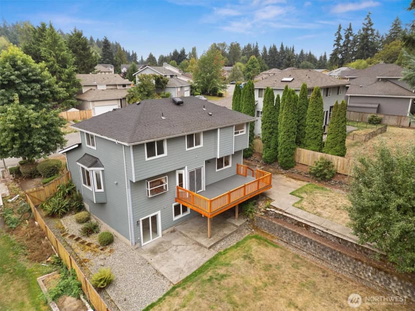 Property photo for 1916 S 379th St, Federal Way photo 36