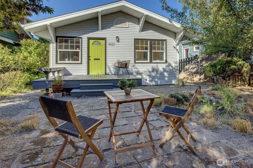 Property photo for 6021 45th Avenue Sw, Seattle photo 18