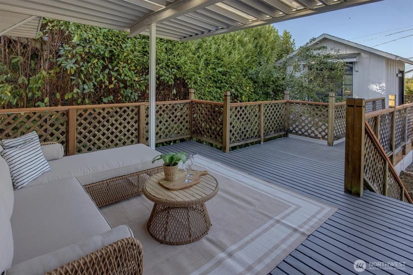 Property photo for 6021 45th Avenue Sw, Seattle photo 11