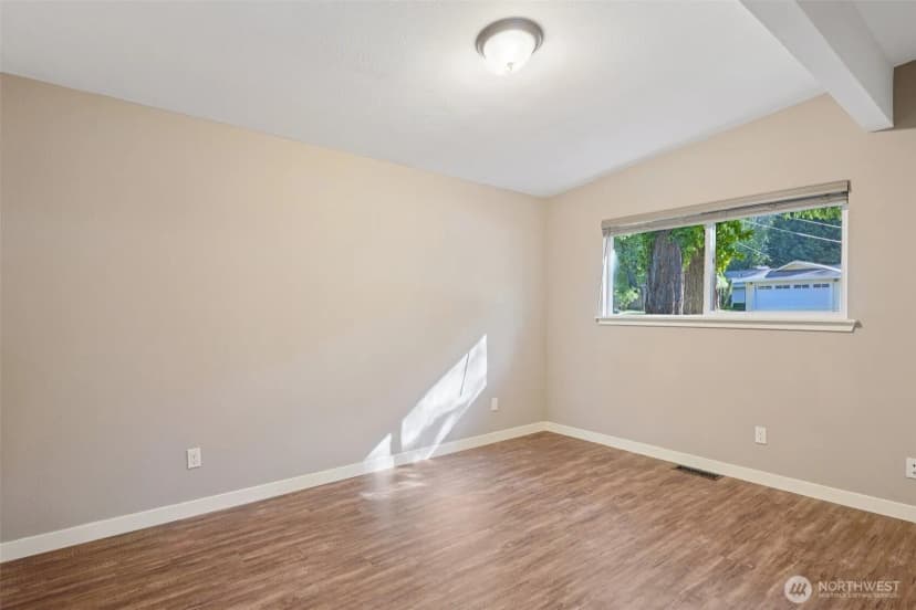 Property photo for 9015 171st Avenue Ne, Redmond photo 17