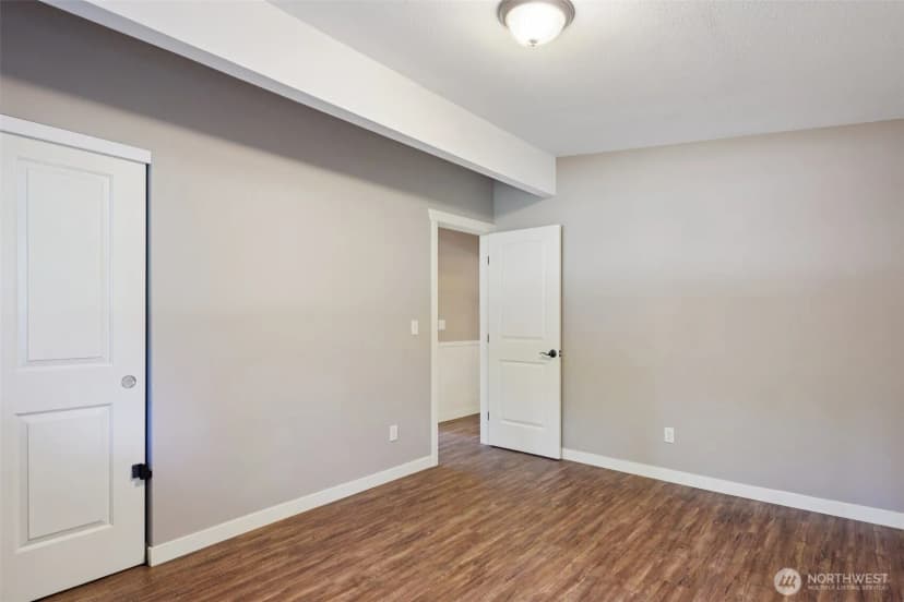 Property photo for 9015 171st Avenue Ne, Redmond photo 18