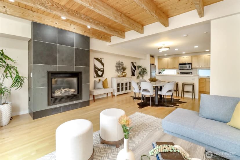 Property photo for 4521 40th Avenue Sw #b, Seattle photo 6