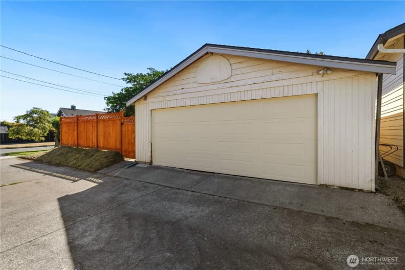 Property photo for 3403 N 19th Street, Tacoma photo 35