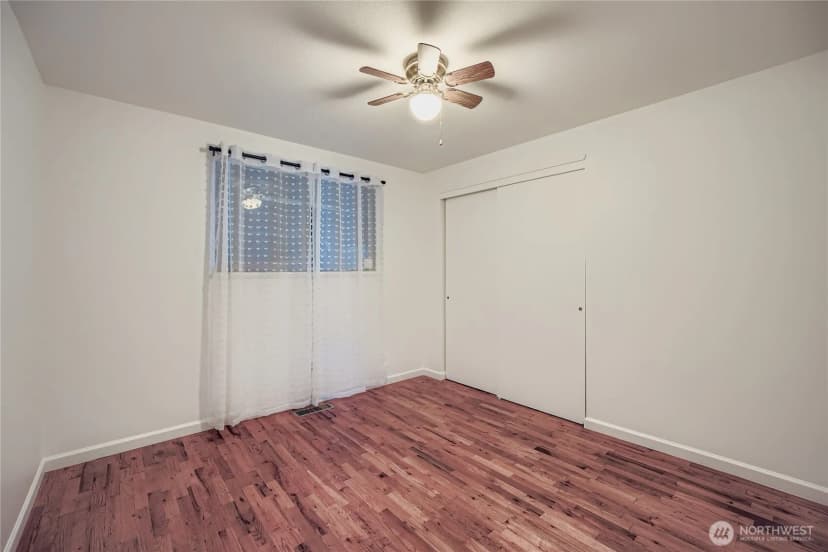 Property photo for 20004 14th Avenue S, Sea Tac photo 21