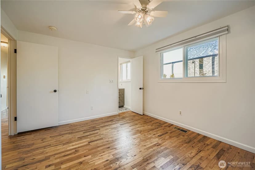 Property photo for 20004 14th Avenue S, Sea Tac photo 17
