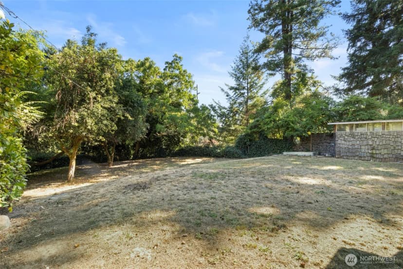 Property photo for 3715 Perry Avenue Ne, Bremerton photo 22