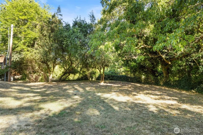 Property photo for 3715 Perry Avenue Ne, Bremerton photo 25