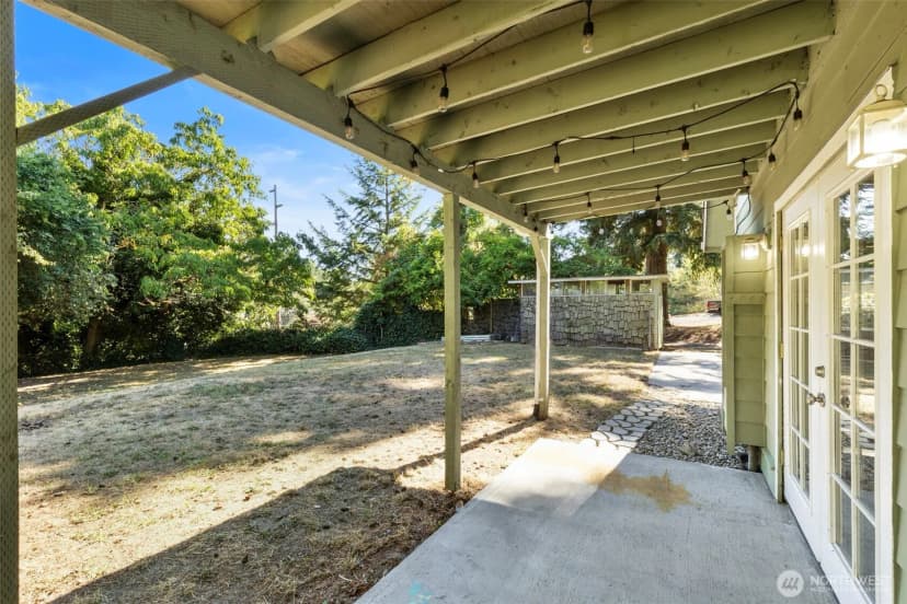 Property photo for 3715 Perry Avenue Ne, Bremerton photo 20